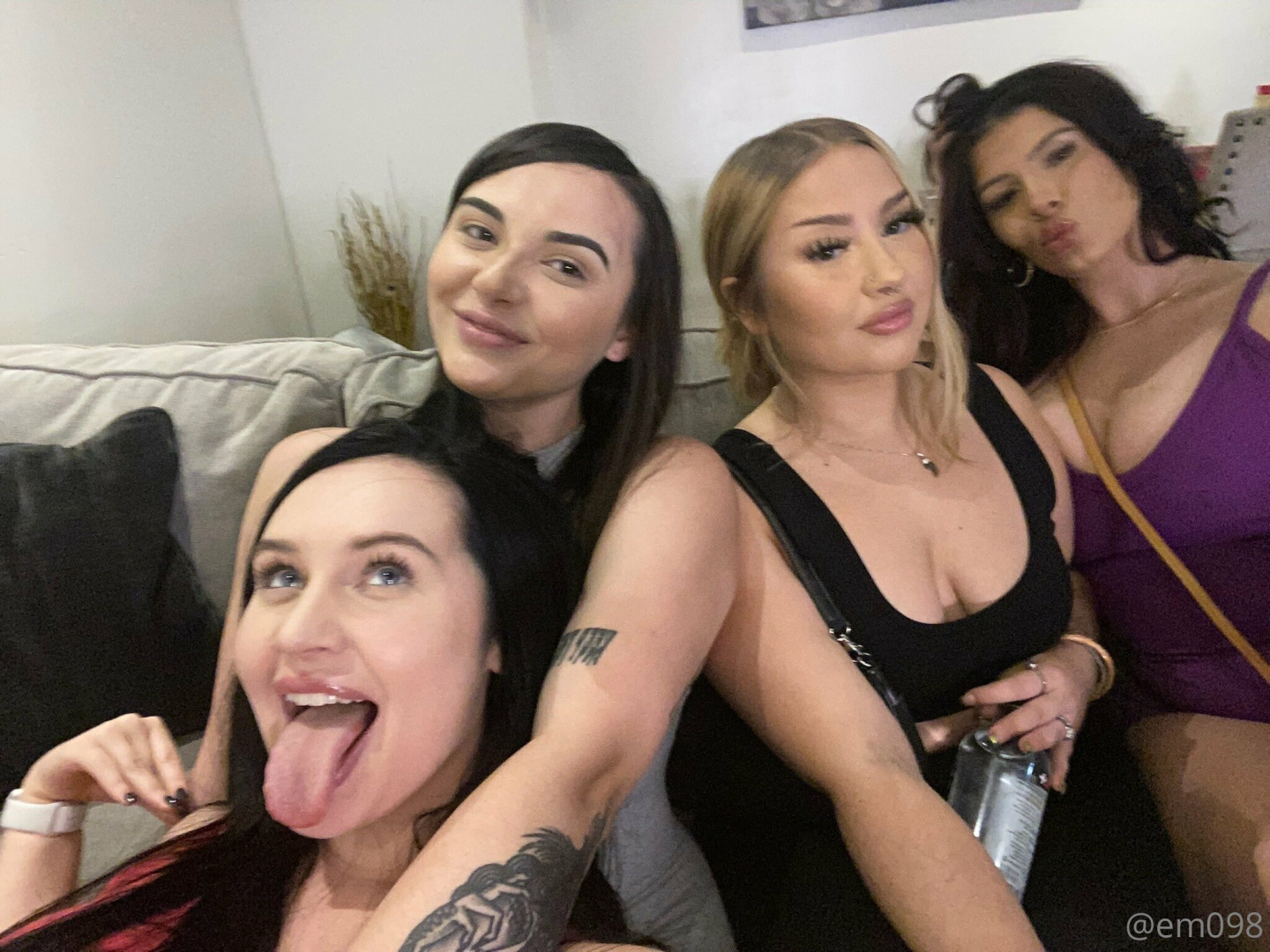 Photo by em098 published on January 16,2024 14:16:07 - BestThots