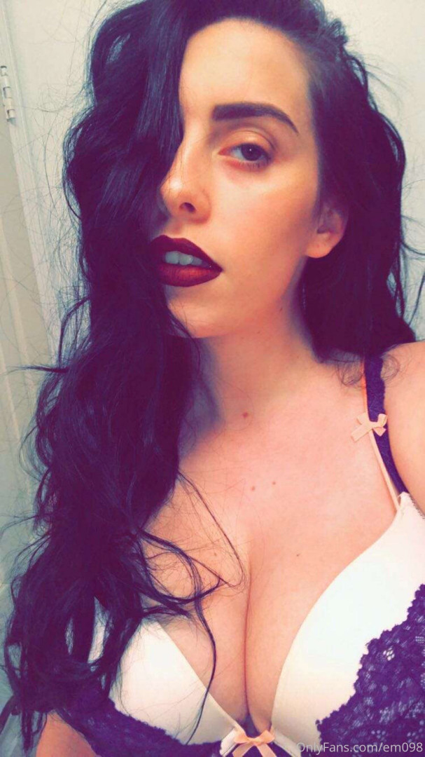 Photo by em098 published on January 16,2024 14:16:15 - BestThots