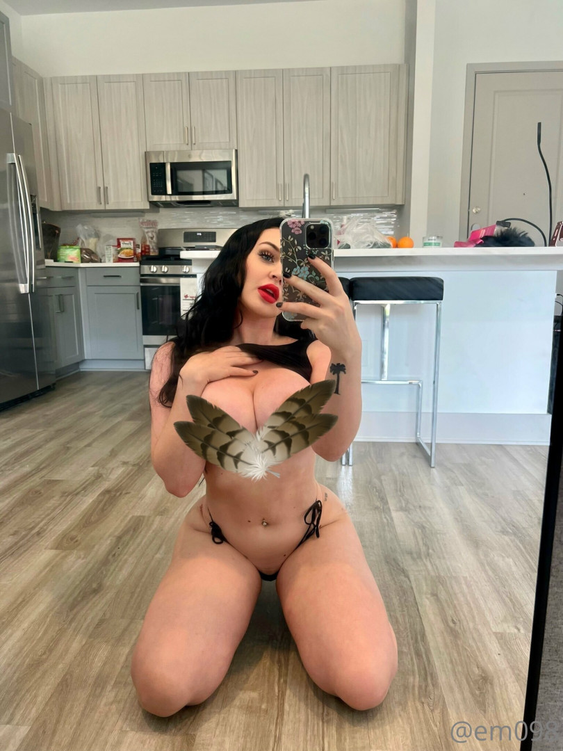 Photo by em098 published on January 16,2024 14:17:00 - BestThots