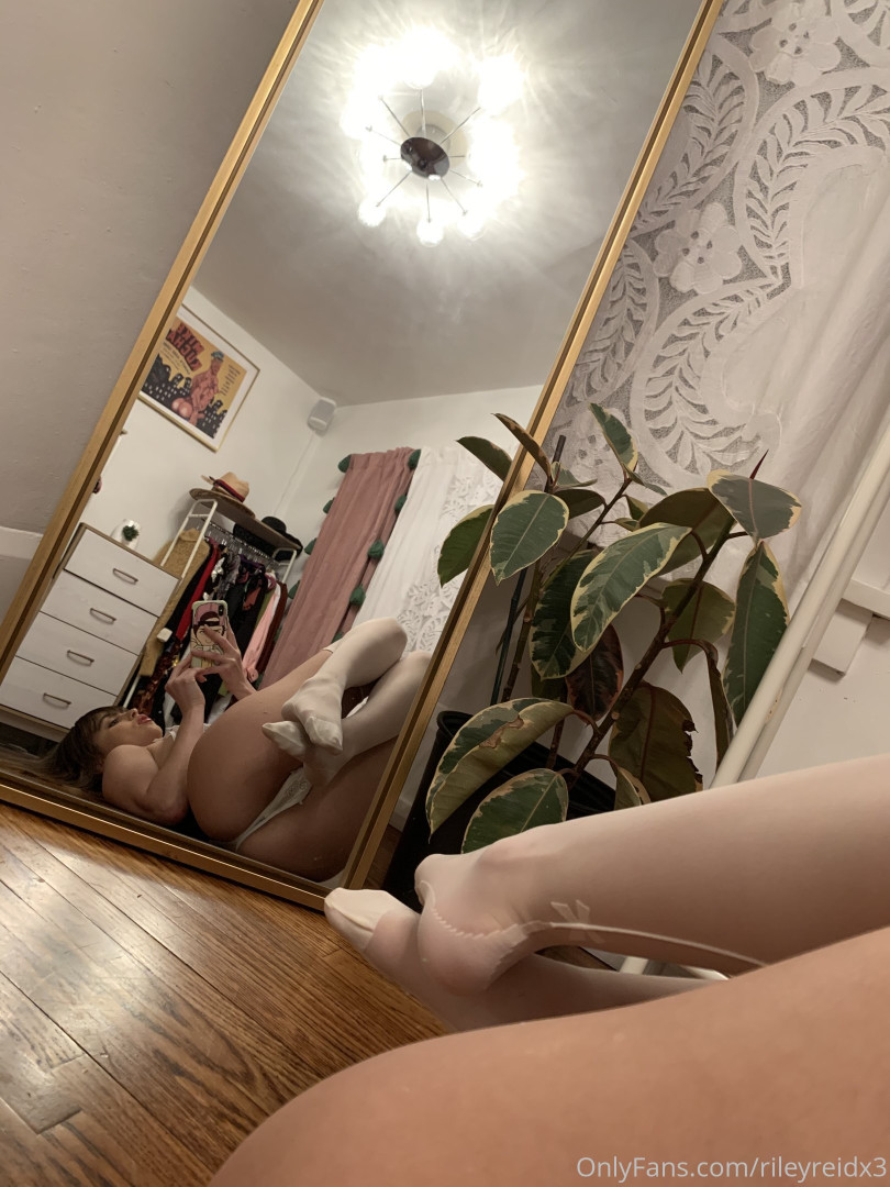 Photo by rileyreidx3 published on October 17,2023 05:30:47 - BestThots