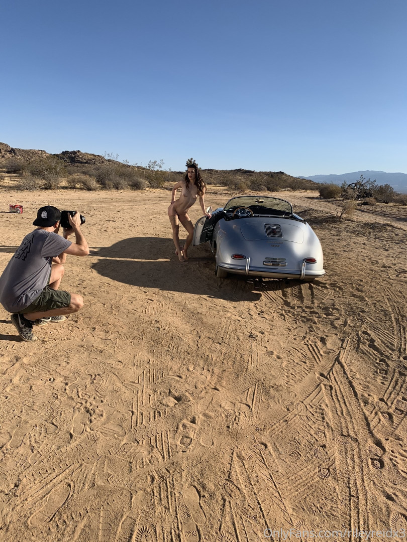 Photo by rileyreidx3 published on October 17,2023 05:42:36 - BestThots