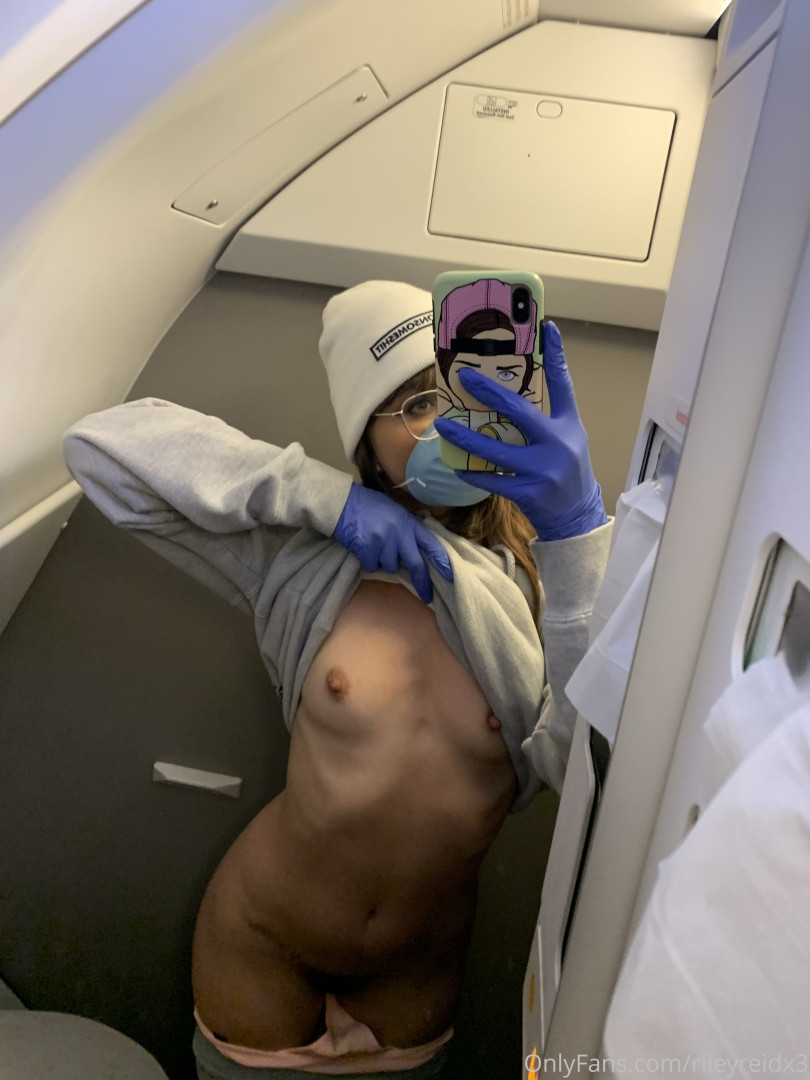 Photo by rileyreidx3 published on October 17,2023 05:43:38 - BestThots