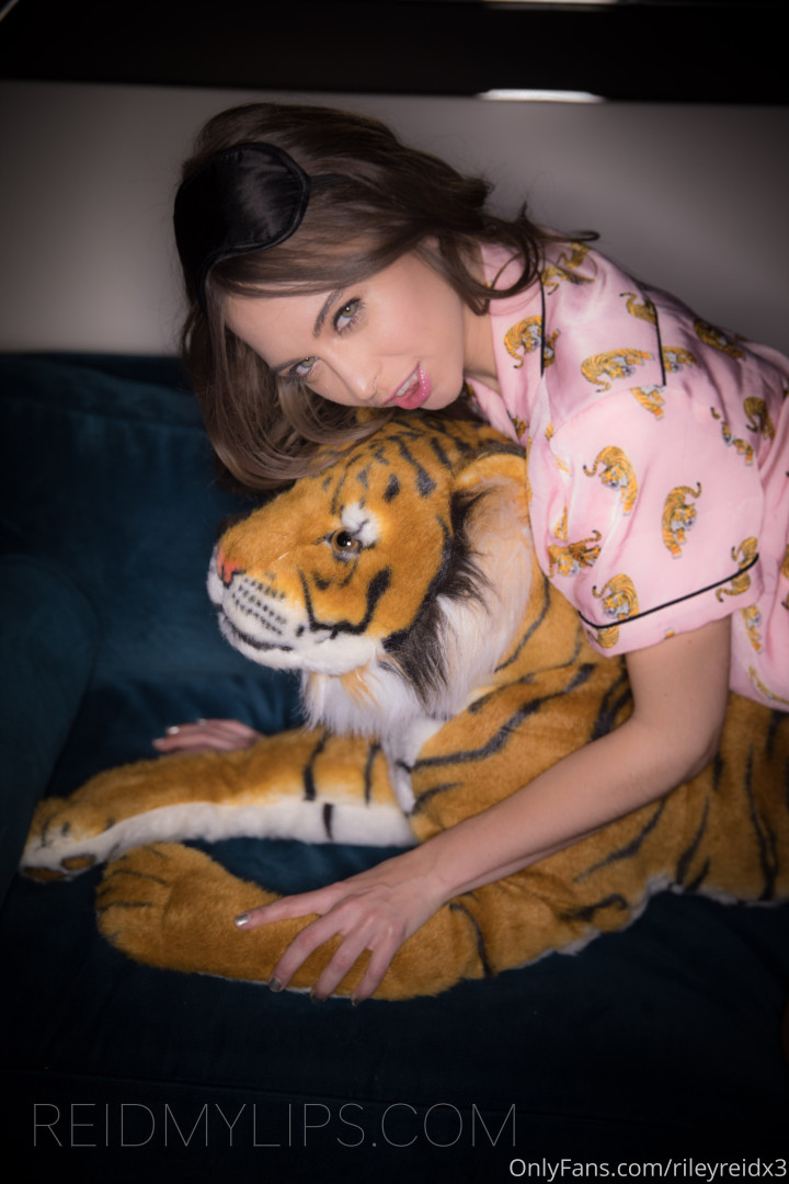 Photo by rileyreidx3 published on October 17,2023 05:43:55 - BestThots
