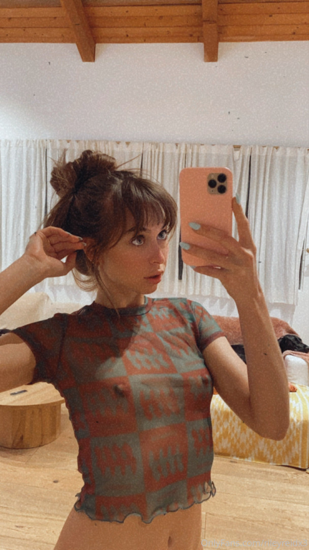 Photo by rileyreidx3 published on October 17,2023 05:45:54 - BestThots