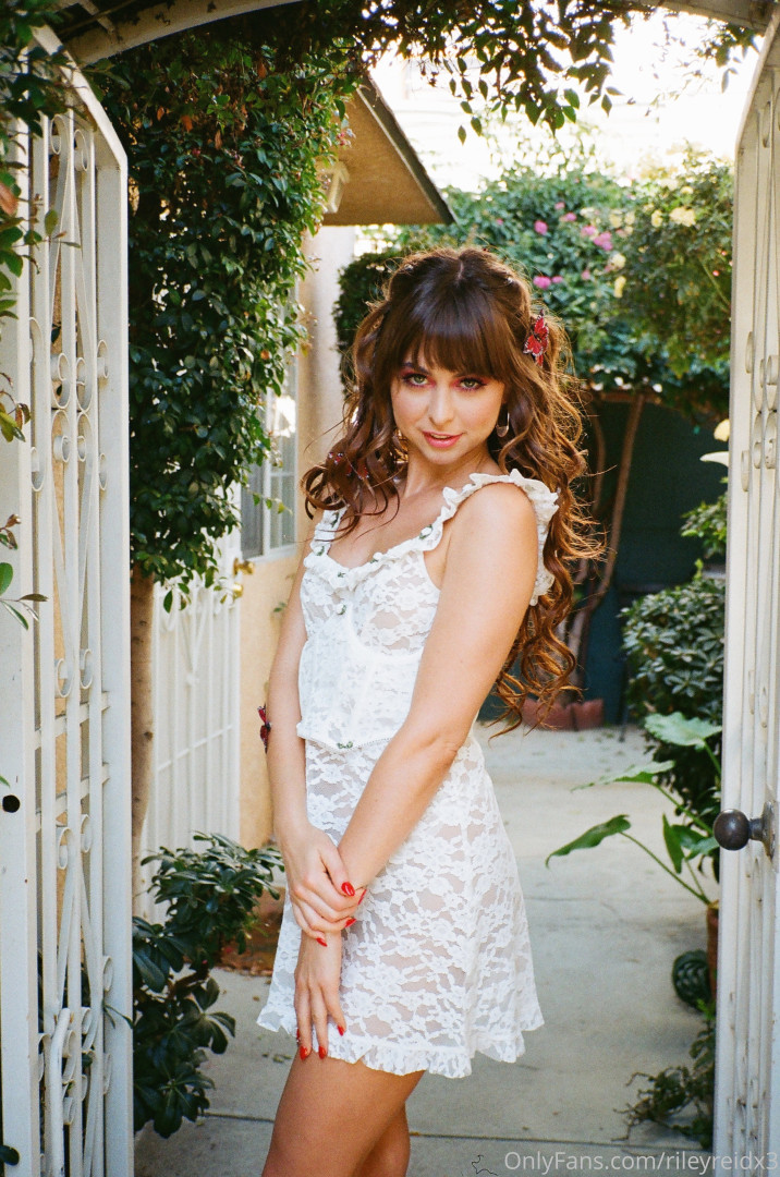 Photo by rileyreidx3 published on October 17,2023 05:48:47 - BestThots
