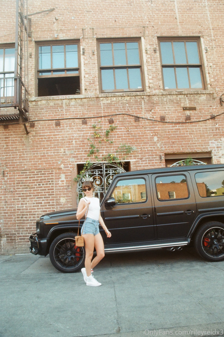 Photo by rileyreidx3 published on October 17,2023 05:58:44 - BestThots