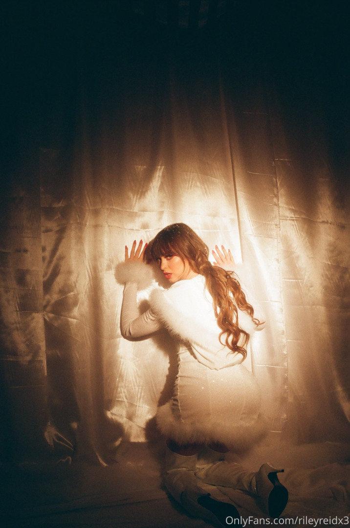 Photo by rileyreidx3 published on October 17,2023 05:59:22 - BestThots