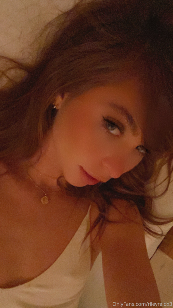 Photo by rileyreidx3 published on October 17,2023 05:59:54 - BestThots