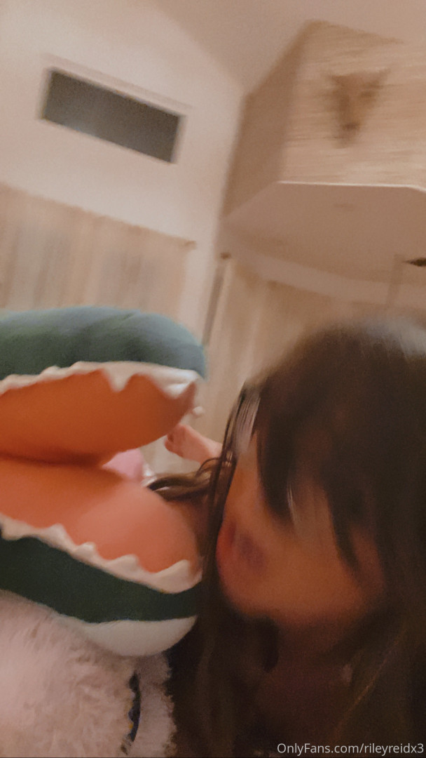 Photo by rileyreidx3 published on October 17,2023 06:00:24 - BestThots