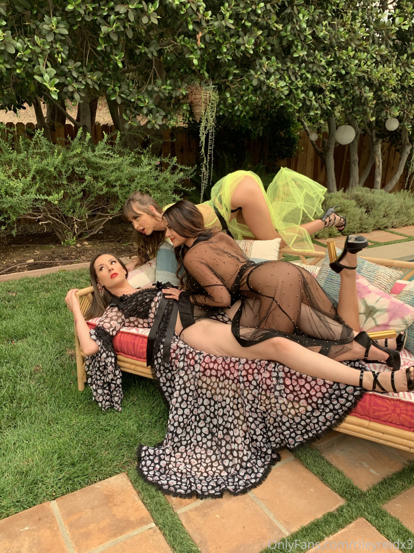 Photo by rileyreidx3 published on October 17,2023 06:01:57 - BestThots