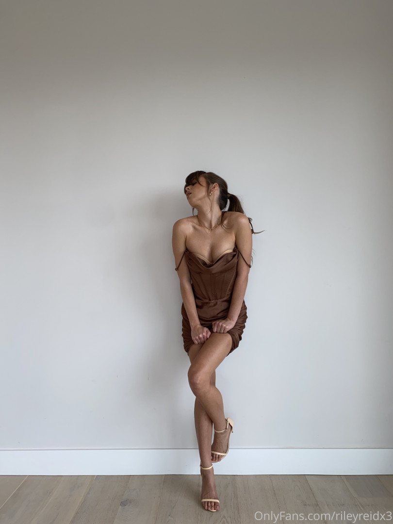 Photo by rileyreidx3 published on October 17,2023 06:02:54 - BestThots