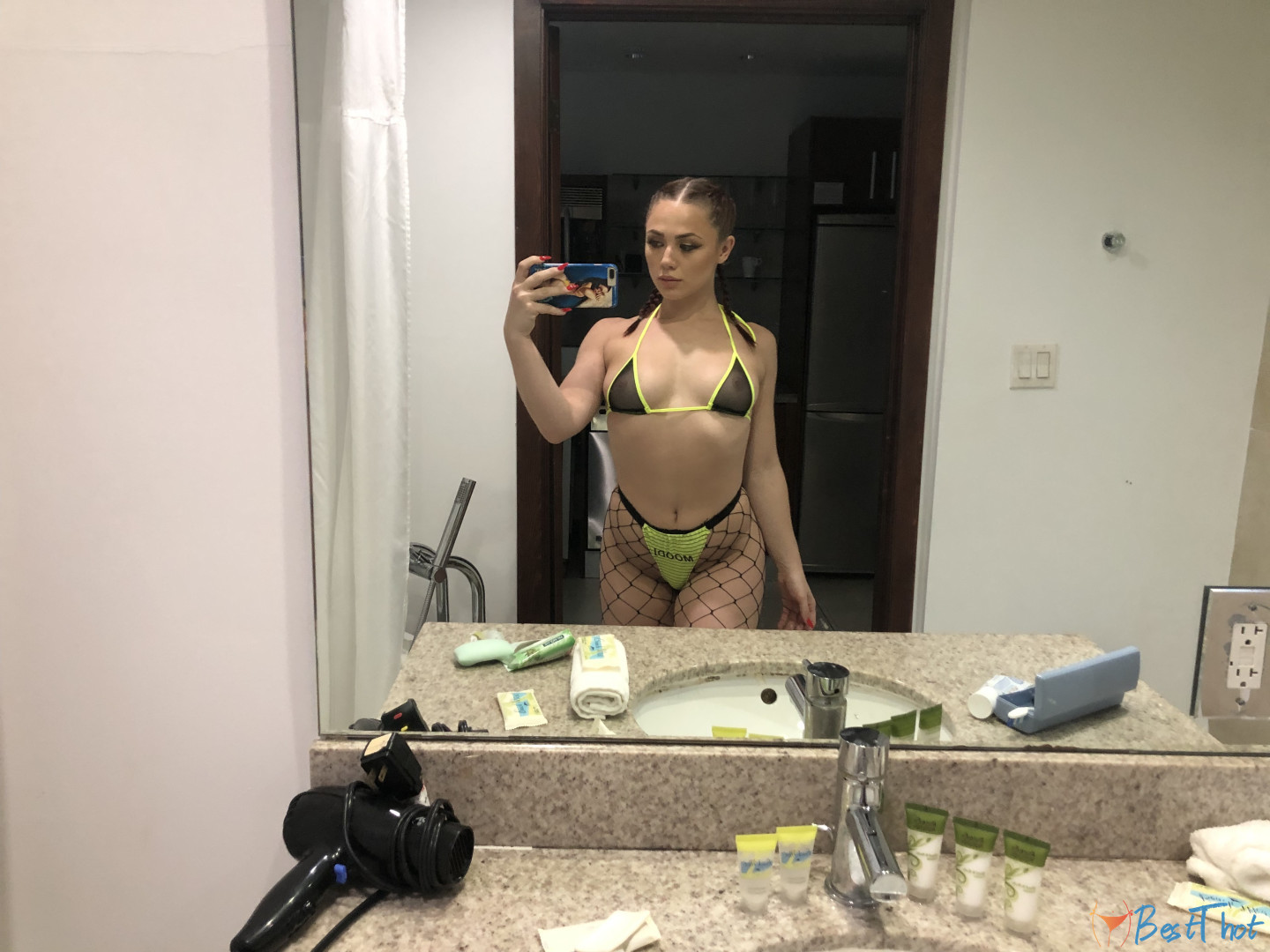 Photo by officialannamatthews published on December 12,2024 09:46:37 - BestThots