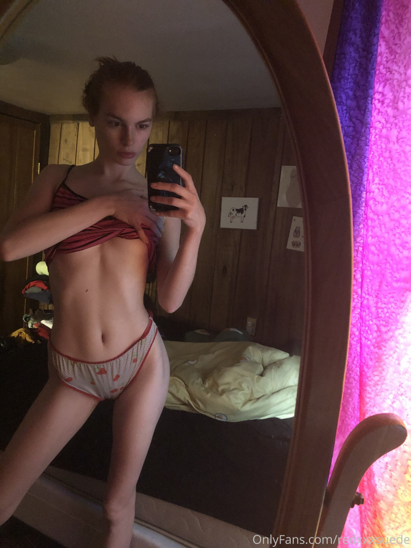 Photo by redxxxsuede published on October 16,2023 17:12:49 - BestThots