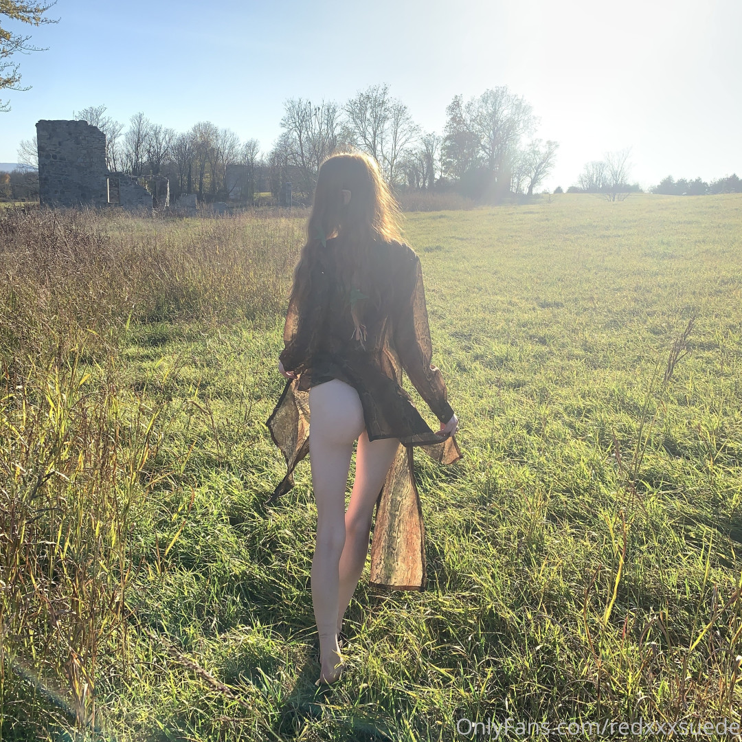 Photo by redxxxsuede published on October 16,2023 17:14:48 - BestThots