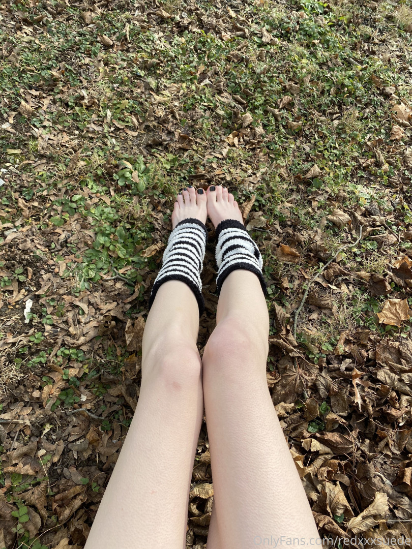 Photo by redxxxsuede published on October 16,2023 17:17:27 - BestThots