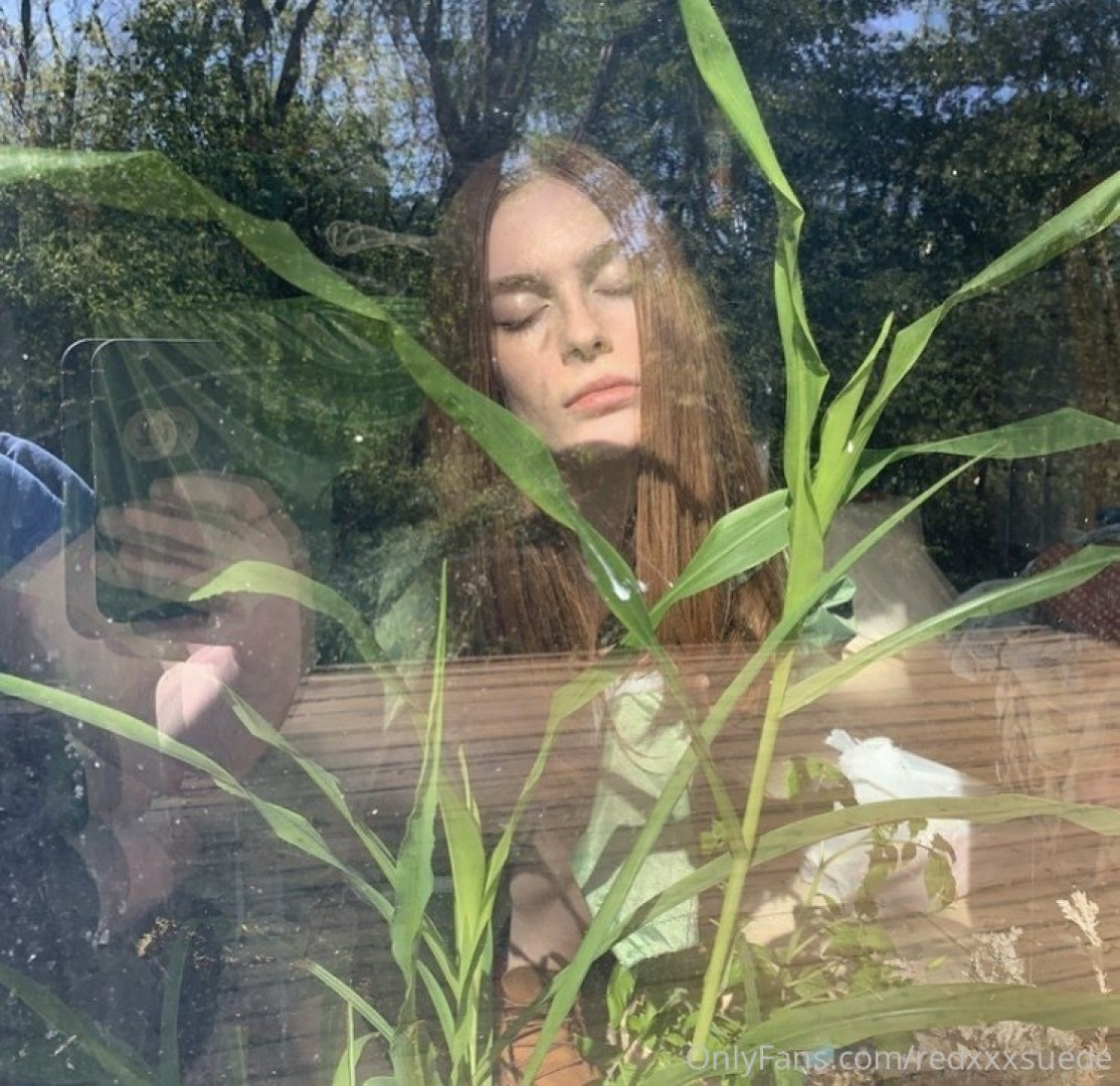 Photo by redxxxsuede published on October 16,2023 17:23:22 - BestThots