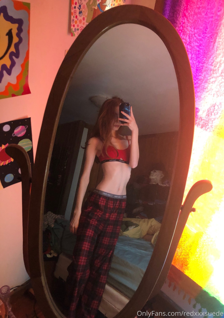 Photo by redxxxsuede published on October 16,2023 17:29:10 - BestThots