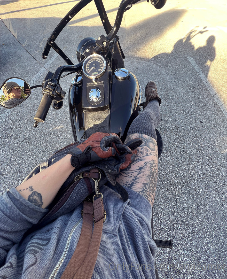 Photo by anneamor published on November 23,2023 02:28:07 - BestThots