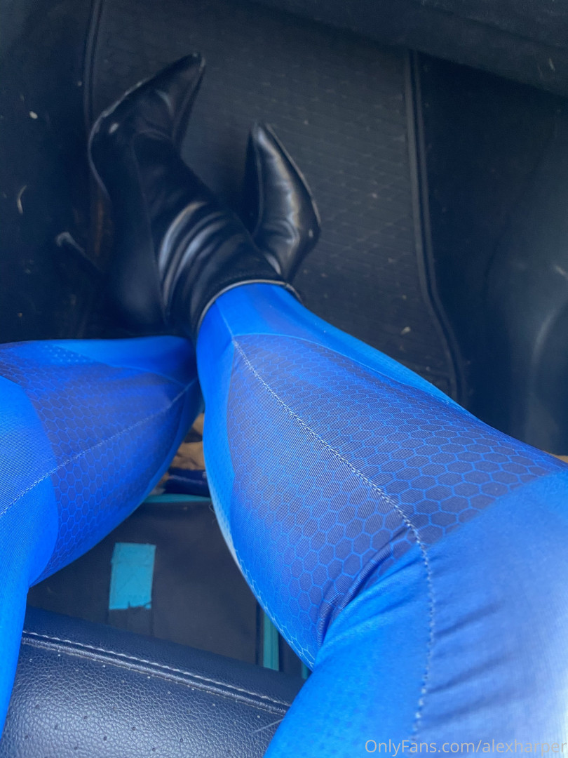 Photo by alexharper published on November 20,2023 04:25:48 - BestThots