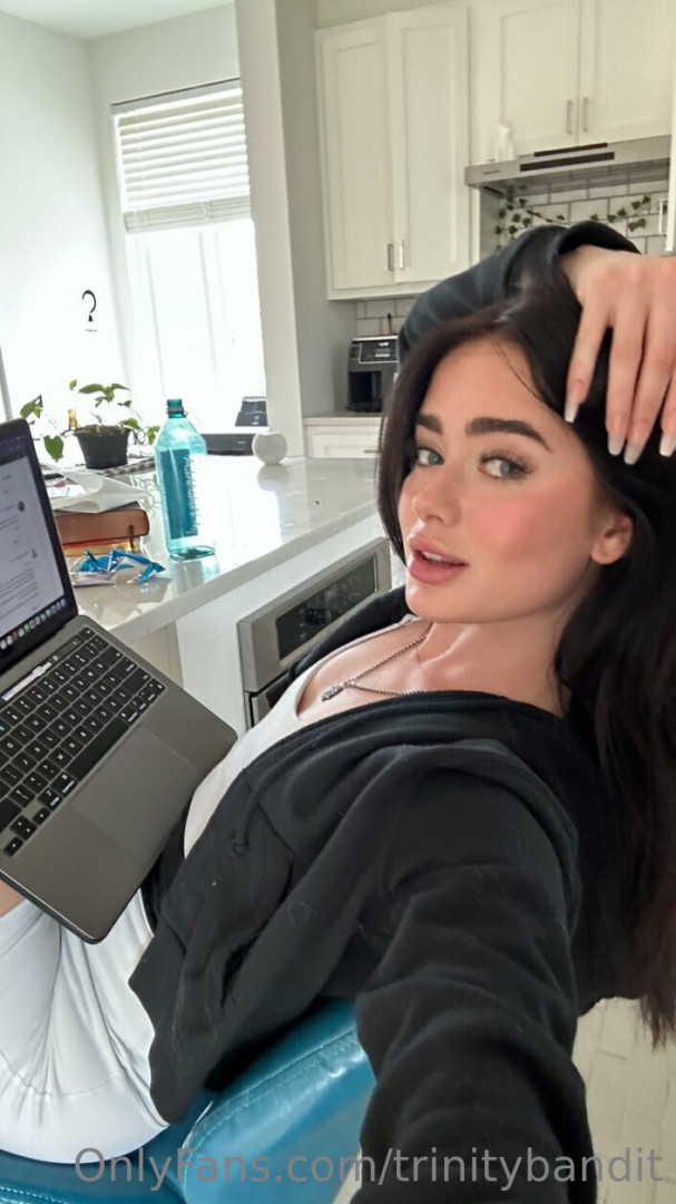 Photo by trinitybandit published on July 31,2023 21:08:08 - BestThots