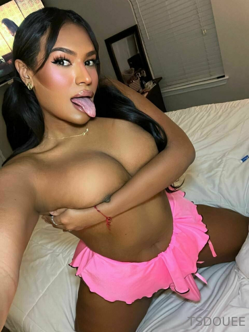 Photo by tsdouee_ofc published on June 1,2023 02:12:42 - BestThots
