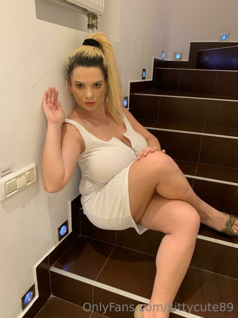 Photo by kittycute89 published on October 24,2023 18:41:15 - BestThots