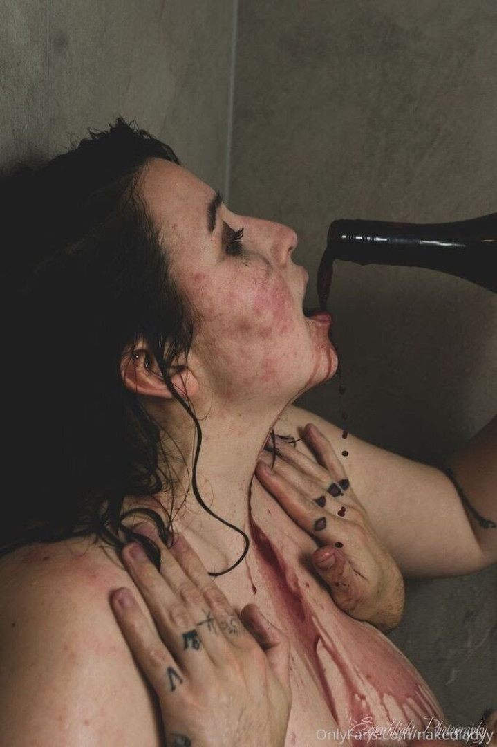 Photo by nakedladyy published on June 1,2023 17:10:00 - BestThots
