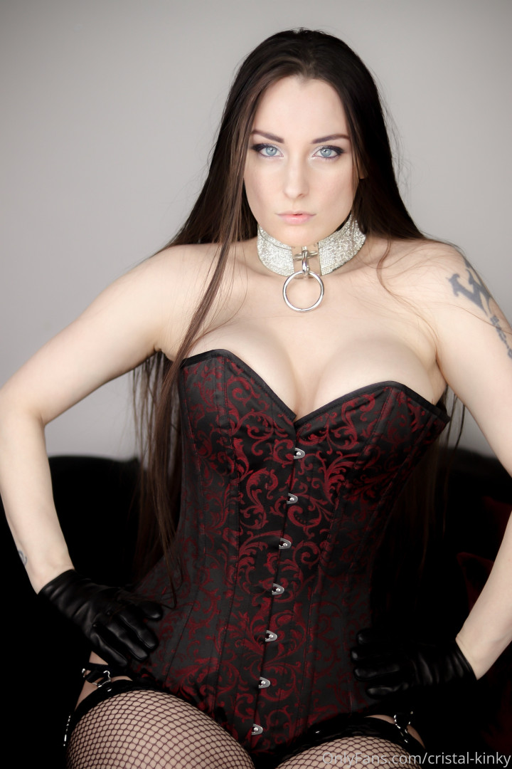 Photo by cristal-kinky published on January 11,2024 07:37:25 - BestThots