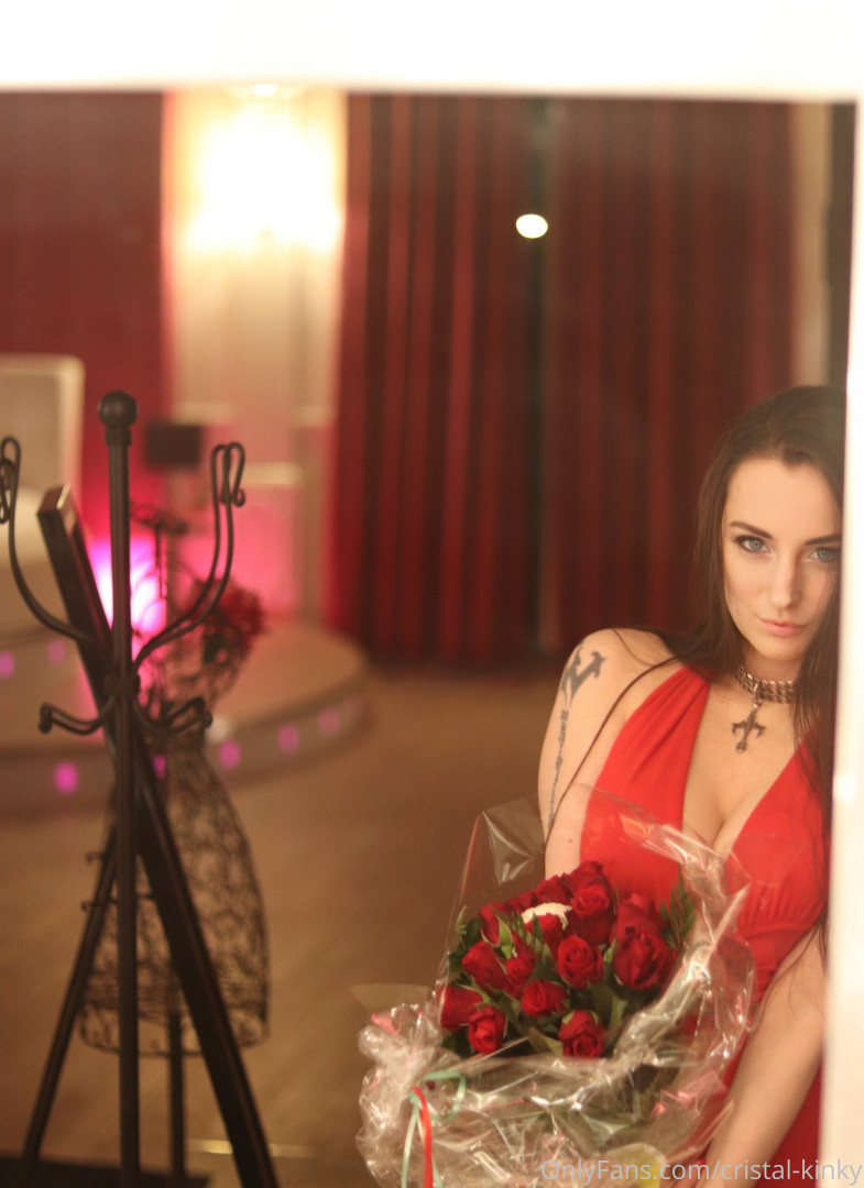 Photo by cristal-kinky published on January 11,2024 07:50:57 - BestThots