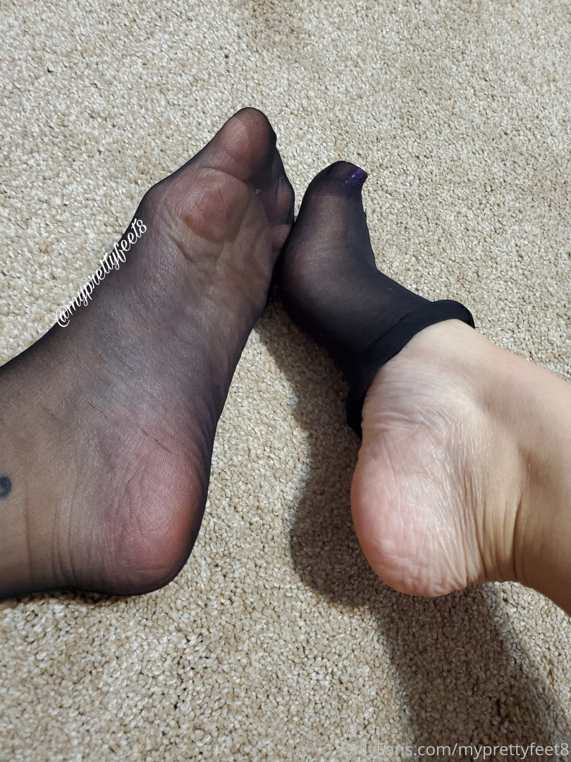 Photo by myprettyfeet8 published on November 6,2023 04:04:51 - BestThots