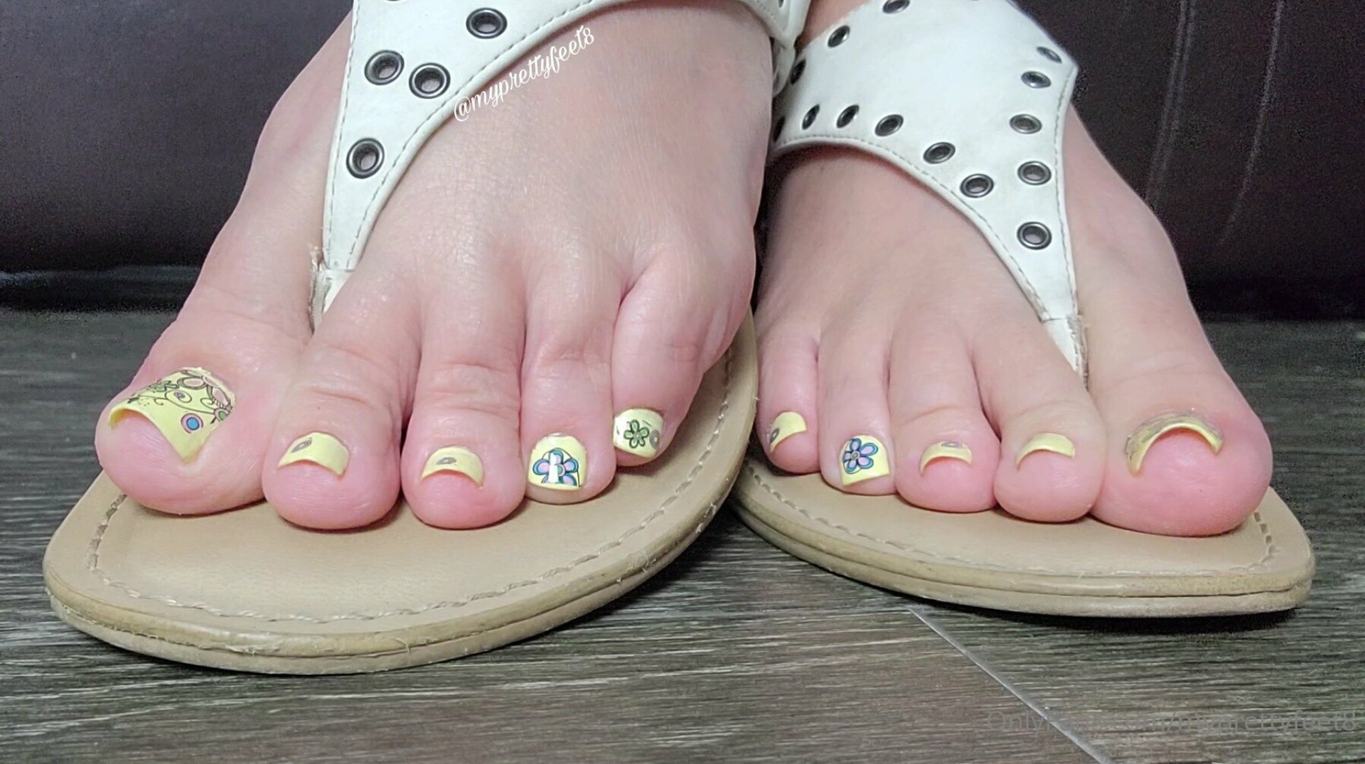 Photo by myprettyfeet8 published on November 6,2023 04:06:07 - BestThots
