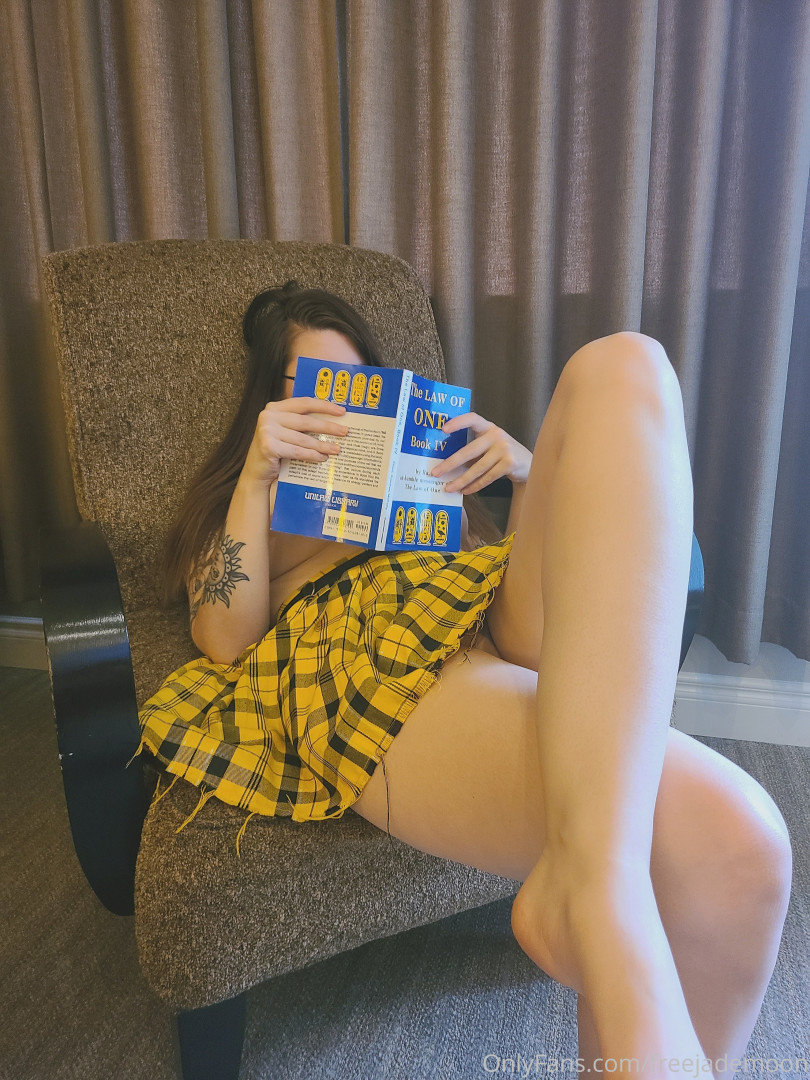 Photo by freejademoon published on June 9,2023 13:20:17 - BestThots