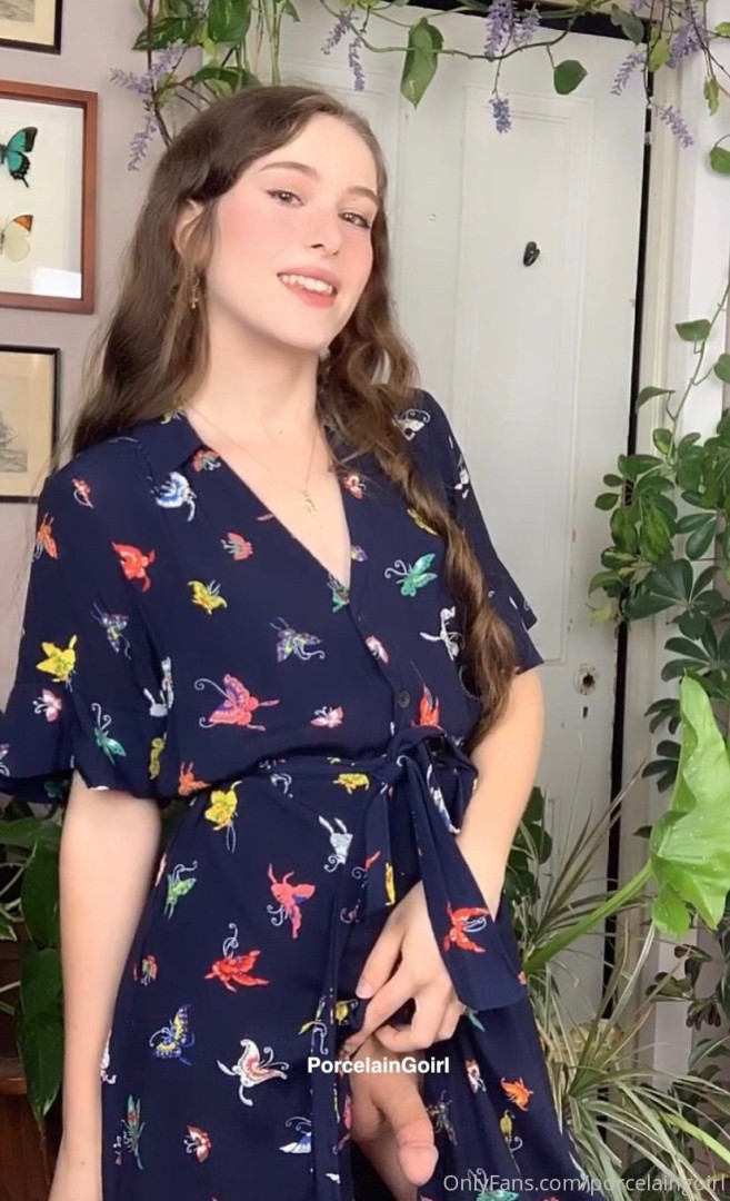 Photo by porcelaingoirl published on July 28,2023 19:11:15 - BestThots