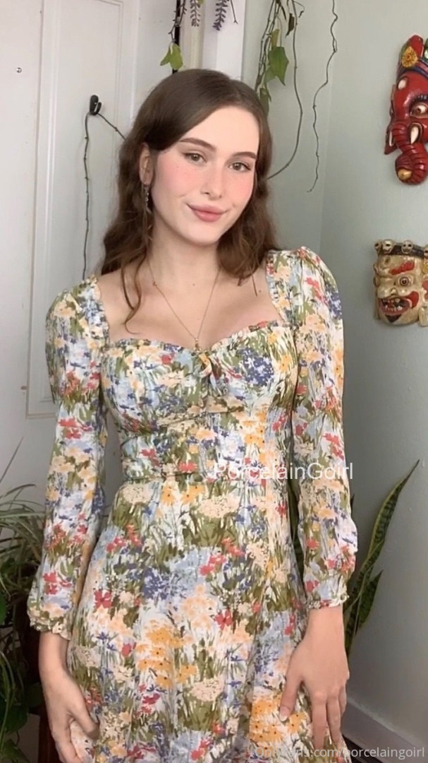 Photo by porcelaingoirl published on July 28,2023 19:31:33 - BestThots