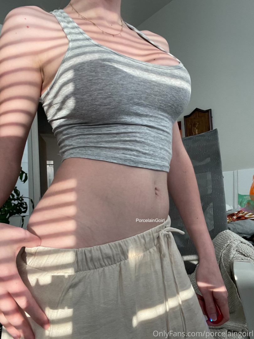 Photo by porcelaingoirl published on July 28,2023 19:37:44 - BestThots