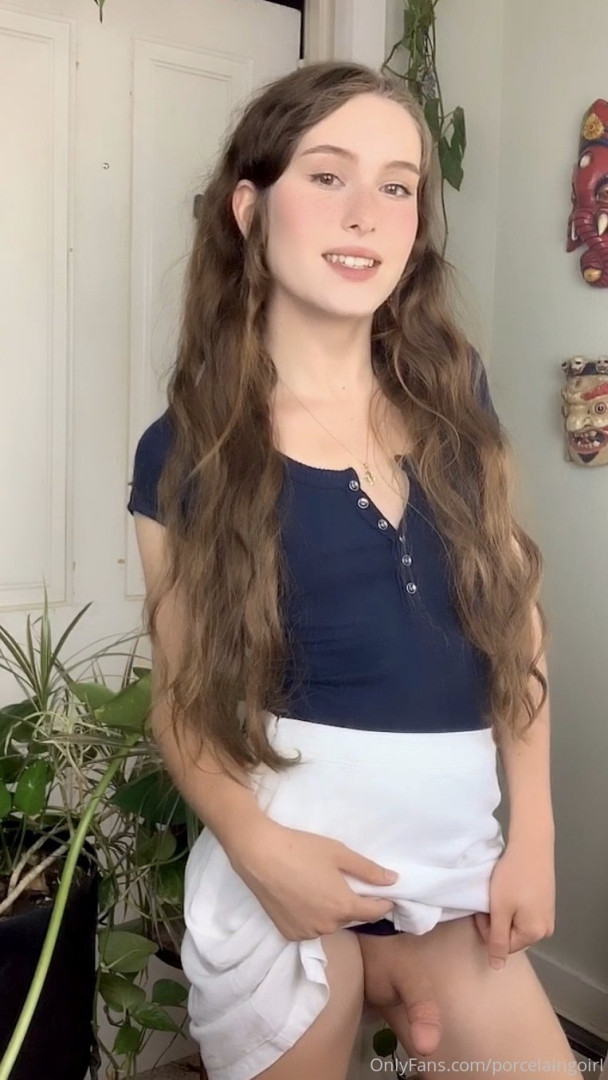 Photo by porcelaingoirl published on July 28,2023 19:39:27 - BestThots