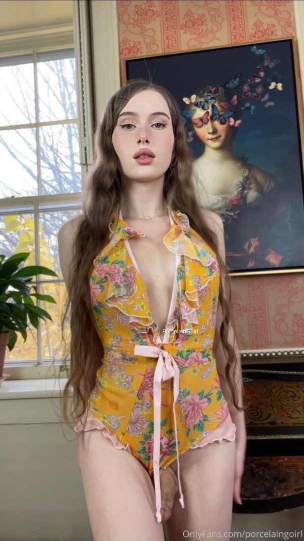 Photo by porcelaingoirl published on July 28,2023 19:41:12 - BestThots