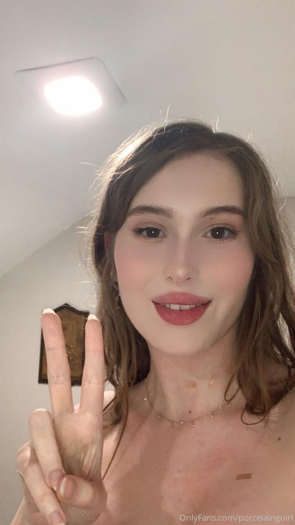 Photo by porcelaingoirl published on July 28,2023 19:41:49 - BestThots