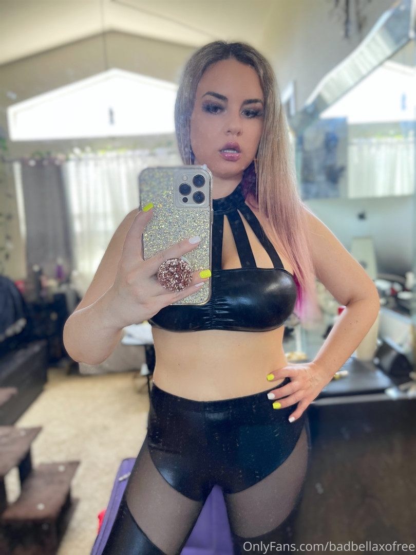 Photo by badbellaxofree published on October 16,2023 09:49:36 - BestThots