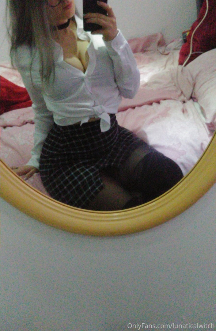 Photo by lunaticalwitch published on October 14,2023 01:37:15 - BestThots
