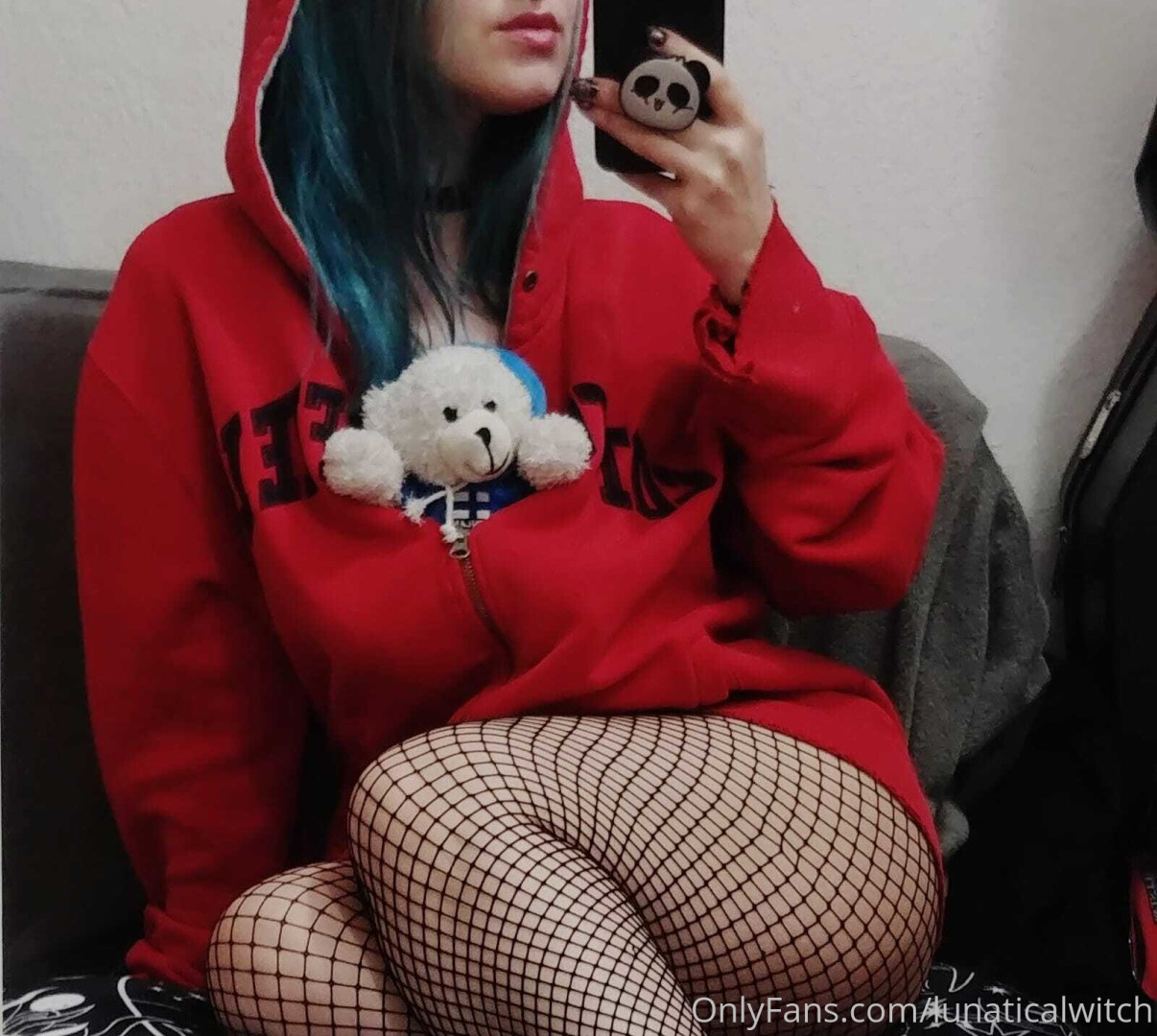 Photo by lunaticalwitch published on October 14,2023 09:40:46 - BestThots