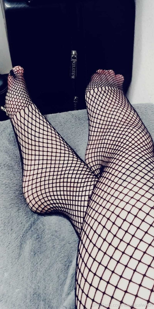 Photo by lunaticalwitch published on October 14,2023 12:42:59 - BestThots