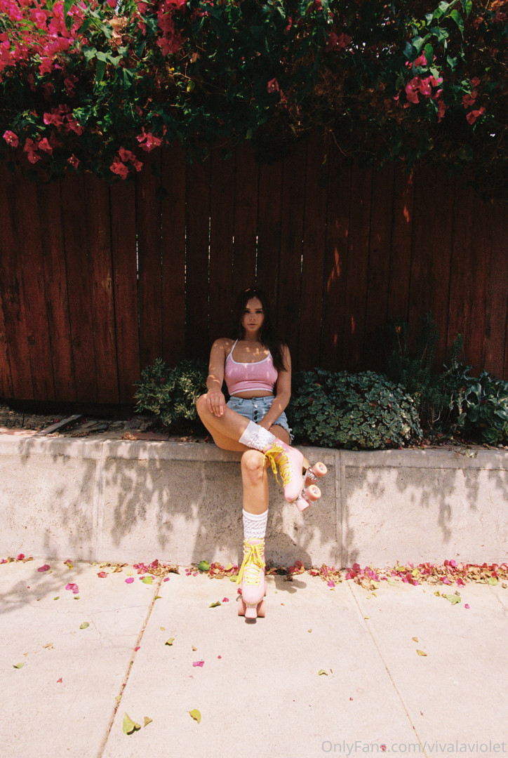 Photo by missvioletstarr published on June 15,2023 18:09:09 - BestThots