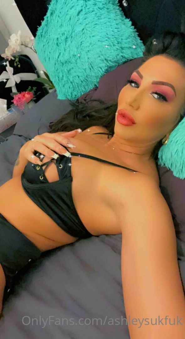 Photo by ashleysukfuk published on November 24,2023 10:31:48 - BestThots