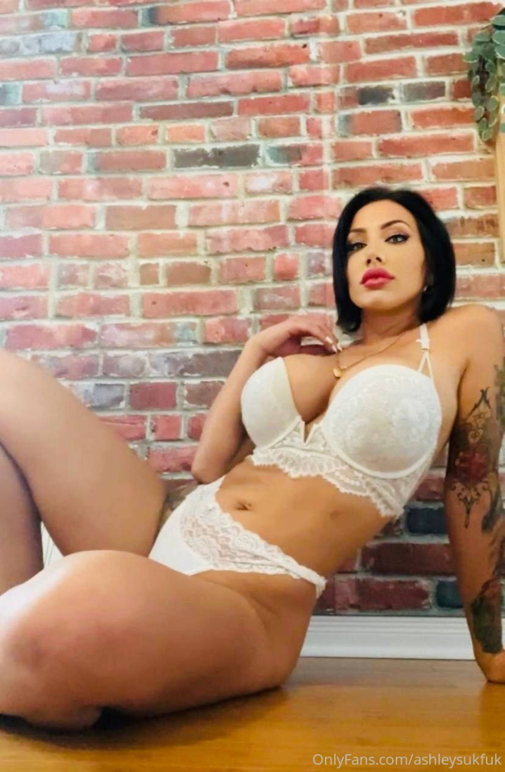 Photo by ashleysukfuk published on November 24,2023 10:39:39 - BestThots