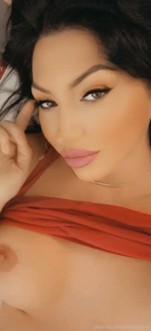 Photo by ashleysukfuk published on November 24,2023 10:40:24 - BestThots