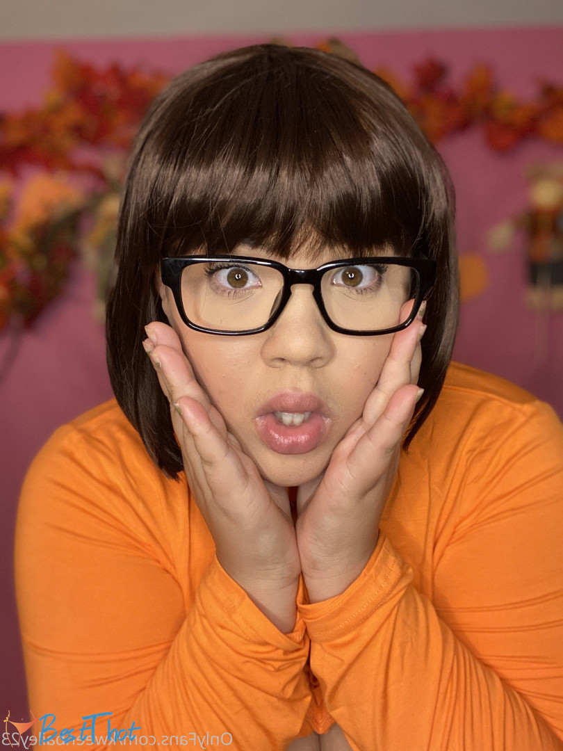 Photo by kweenbailey23 published on December 14,2024 03:08:18 - BestThots