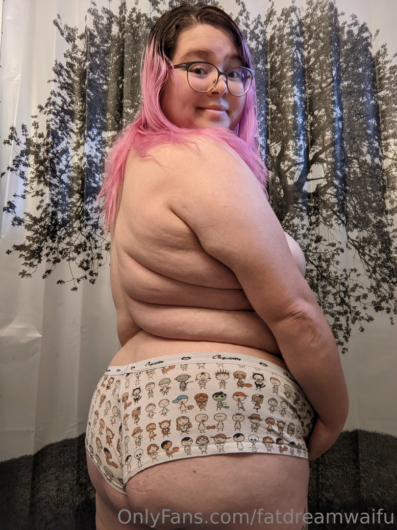 Photo by fatdreamwaifu published on June 2,2023 13:01:21 - BestThots