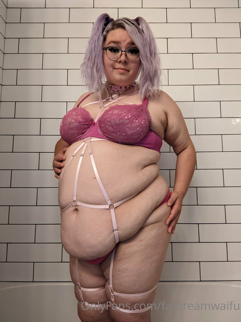 Photo by fatdreamwaifu published on October 16,2023 18:47:49 - BestThots