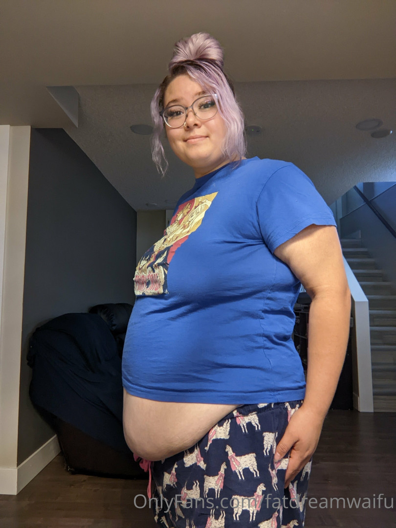 Photo by fatdreamwaifu published on October 16,2023 19:14:51 - BestThots
